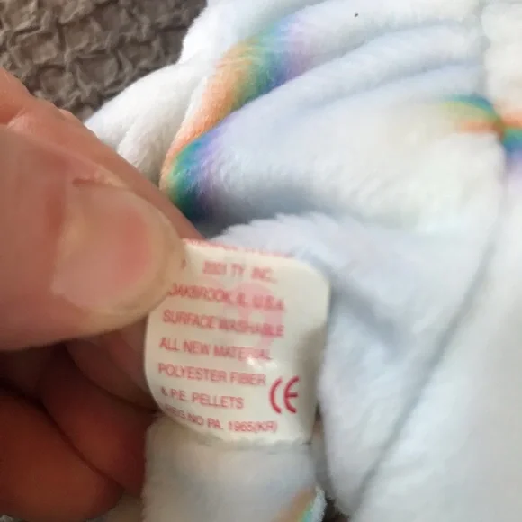 Cheery rainbows and sunshine bear NWT - Picture 6 of 10